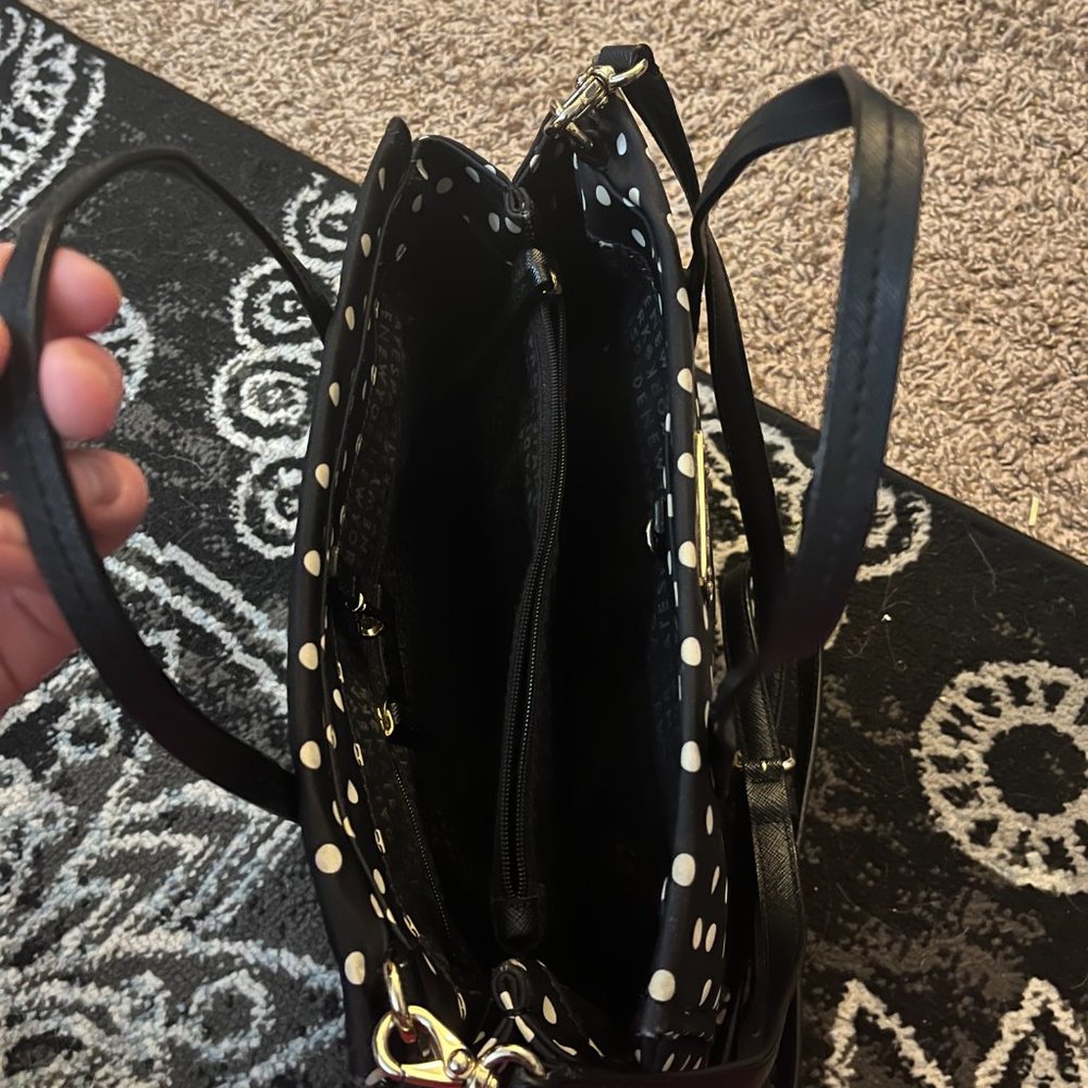 Kate Spade Purse - Picture 3 of 3